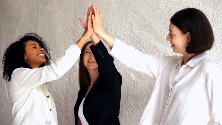 Women clapping for success