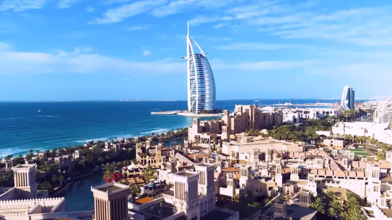 Madinat Jumeirah Burj Al Arab view